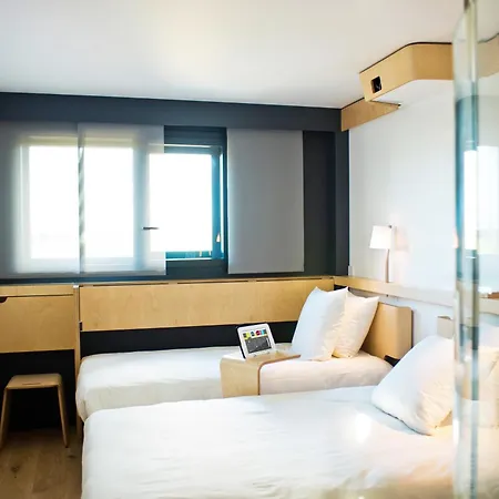 Nomad Centre Gare Hotel 3*