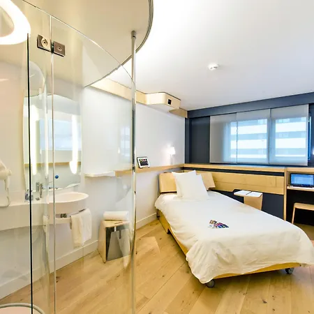 Nomad Centre Gare