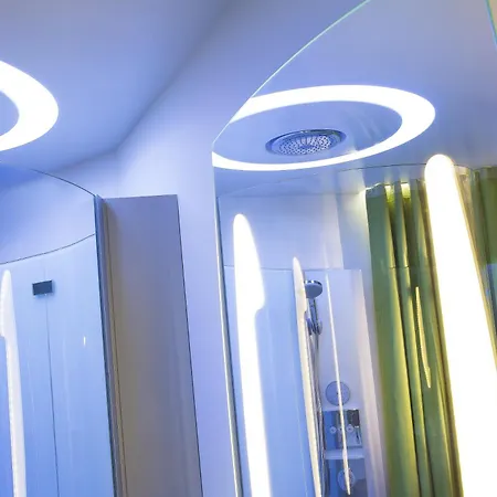 Nomad Centre Gare 3*