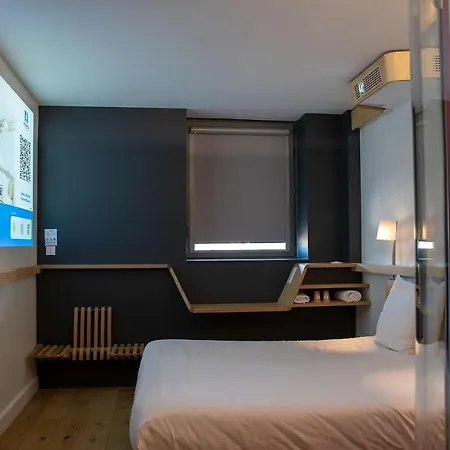 Nomad Centre Gare 3*