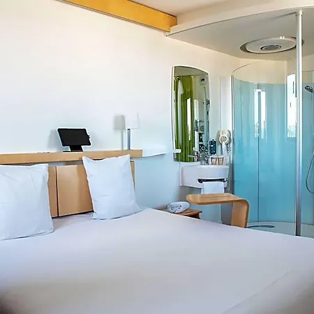 Nomad Centre Gare 3*