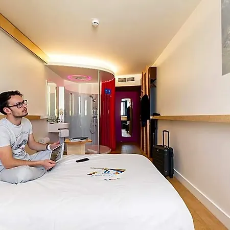Nomad Centre Gare
