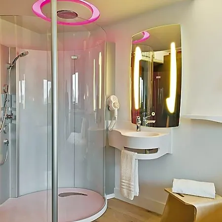 Nomad Centre Gare 3*