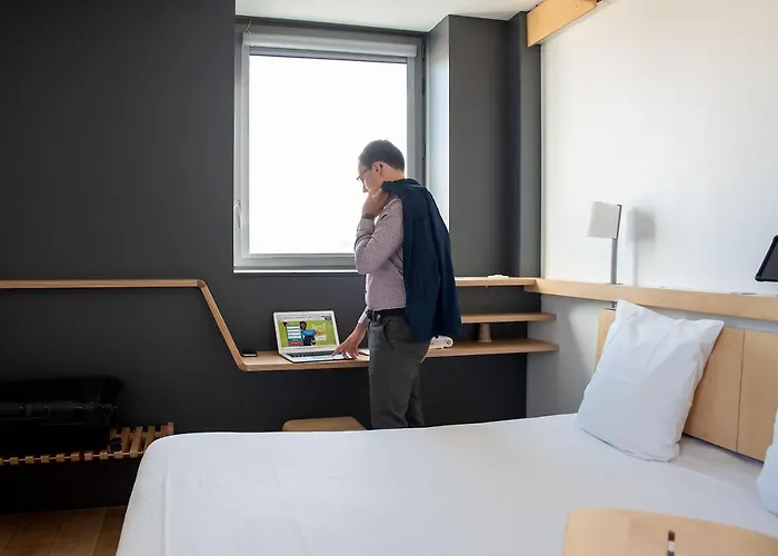 Nomad Centre Gare Otel Le Havre