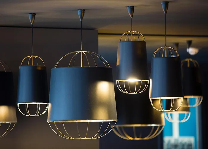 Nomad Centre Gare Otel 3*